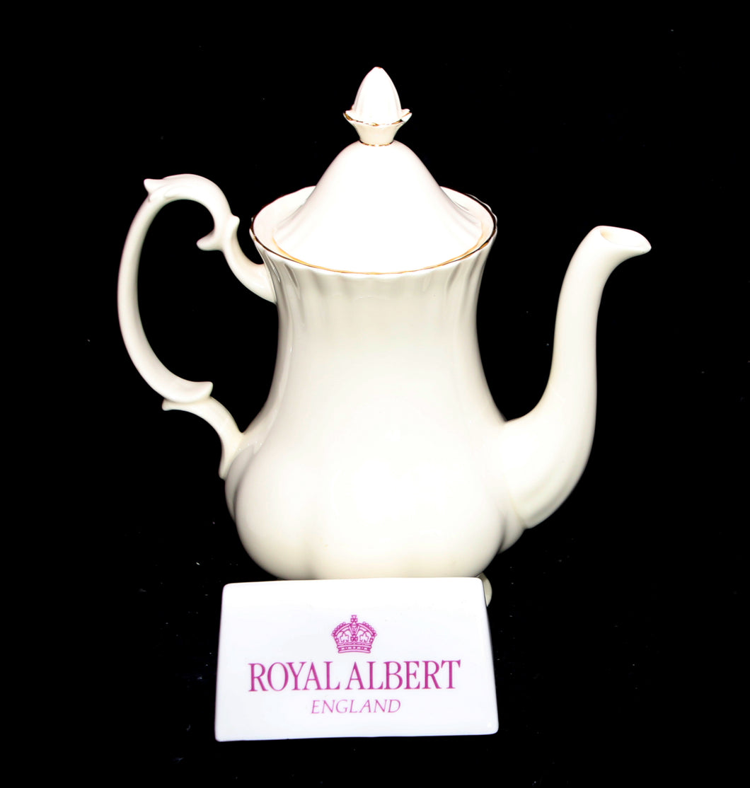 Vintage ROYAL ALBERT bone china England cream AFFINITY small coffee pot