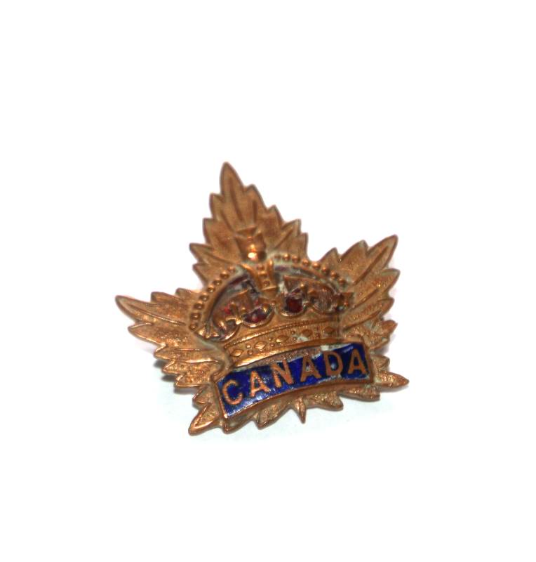 Vintage Canadian WW1 WW2 bronze and enamel sweetheart brooch