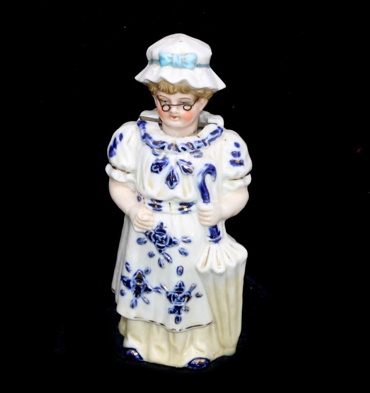 Antique Staffordshire style nodding nodder lady figurine with glasses