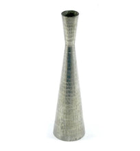 Load image into Gallery viewer, Vintage Selangor hammered pewter vase
