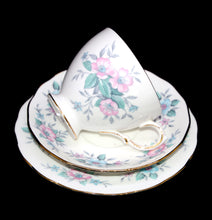 Load image into Gallery viewer, Vintage COLCLOUGH 22pc 6 person pastel flowers tea set trios teapot etc
