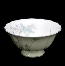 Load image into Gallery viewer, Vintage ROYAL DOULTON England bone china MOONFLOWER pedestal bowl 1985
