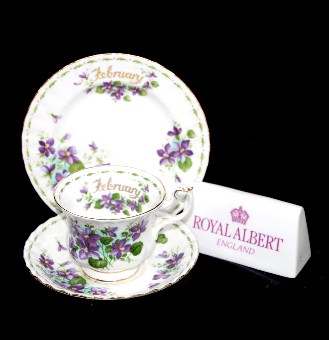 Vintage ROYAL ALBERT England Flower of the Month FEBRUARY Violets teacup trio