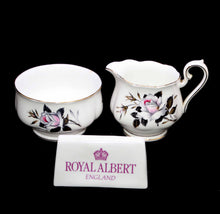 Load image into Gallery viewer, Vintage ROYAL ALBERT England Queen&#39;s Messenger large cream jug and sugar bowl set
