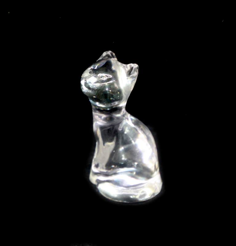 Vintage crystal cat art glass paperweight