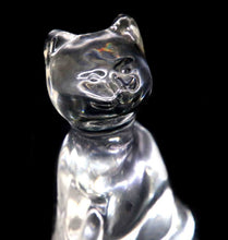 Load image into Gallery viewer, Vintage crystal cat art glass paperweight
