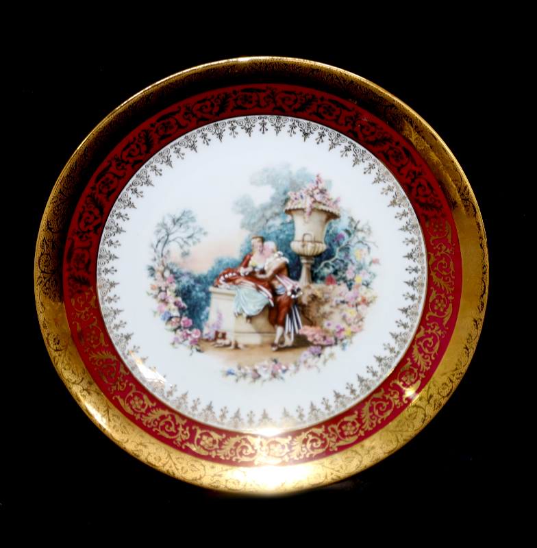 Vintage LIMOGES France Rehausse Main gilded romantic lovers plate