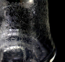 Load image into Gallery viewer, Vintage stunning fine etched decanter &amp; 6 liqueur glasses set
