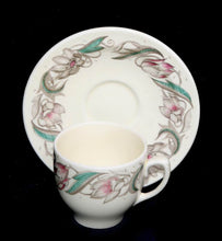 Load image into Gallery viewer, Vintage Susie Cooper ENDON set of 6 pretty coffee cups &amp; saucers
