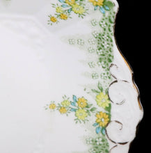 Load image into Gallery viewer, Antique Tuscan 1920s pretty green &amp; yellow flowers square cake plate
