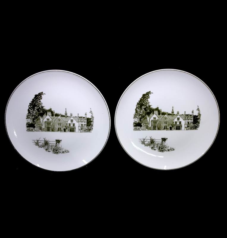 Vintage WEDGWOOD The Manor House Castle Combe pair of large dinner plates