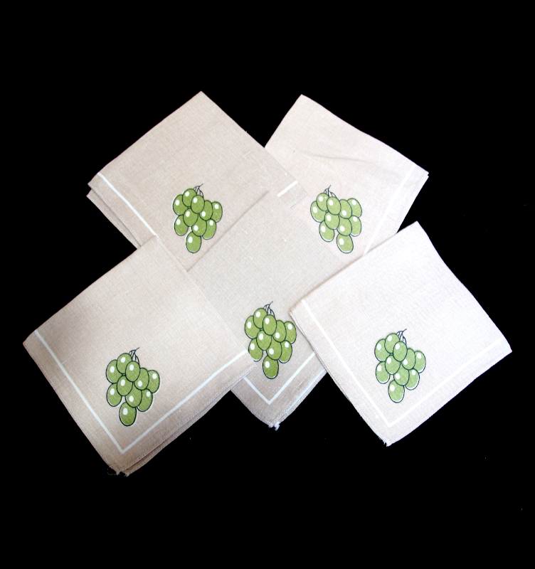 Vintage set of 5 beige linen square napkins with grape design