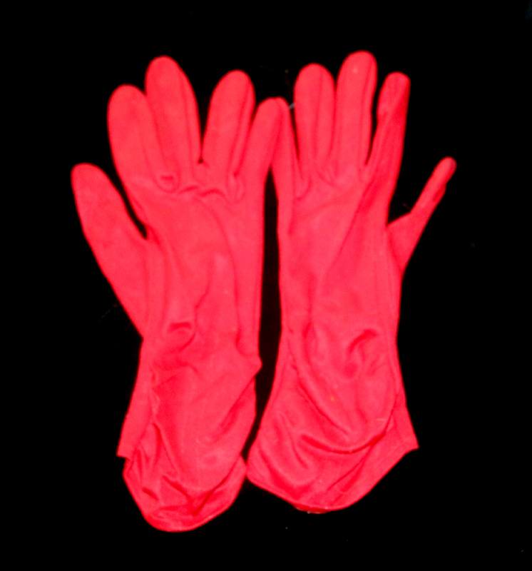 Vintage 1950s ruched stretch red short gloves
