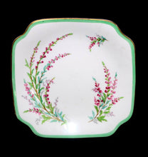 Load image into Gallery viewer, Vintage ROYAL DOULTON England 1941 BELL HEATHER P Curnock cake plate
