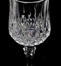 Load image into Gallery viewer, Vintage set of 4 pretty sparkly cut crystal liqueur glasses
