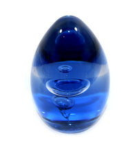 Load image into Gallery viewer, Vintage Wedgwood ENGLAND blue controlled bubble egg paperweight
