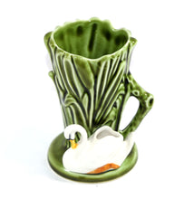 Load image into Gallery viewer, Vintage England SYLVAC 4385 cute green swan in the bull rushes vase
