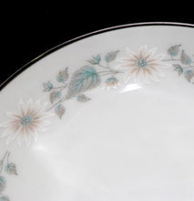 Load image into Gallery viewer, Vintage NORITAKE Wellesley JAPAN pretty daises set of 6 side plates

