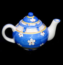 Load image into Gallery viewer, Vintage pretty blue &amp; white daisy pottery teapot

