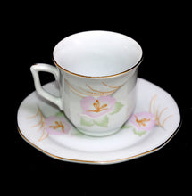 Load image into Gallery viewer, Vintage LILING China 6 person demitasse coffee cups &amp; saucers set
