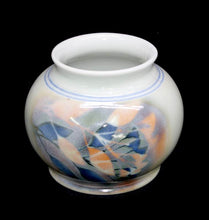 Load image into Gallery viewer, Vintage JAN LEWIS Bessemer Australian Pottery large vase &amp; float bowl gum leaves
