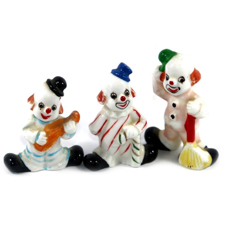 Vintage set of 3 cute retro kitsch china clown figurines