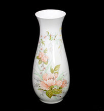 Load image into Gallery viewer, Vintage MELBA WARE England tall floral ceramic vase
