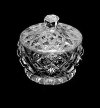 Load image into Gallery viewer, Vintage pressed depression clear glass lidded trinket pot
