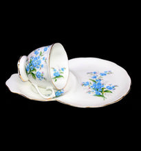 Load image into Gallery viewer, Vintage ROYAL ALBERT England FORGET ME NOT stunning teacup tennis set
