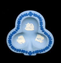 Load image into Gallery viewer, Vintage Wedgwood Jasper Ware tricolour blues &amp; white club shape trinket tray
