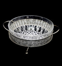 Load image into Gallery viewer, Vintage sparkly glass bowl in silver plated three footed holder basket

