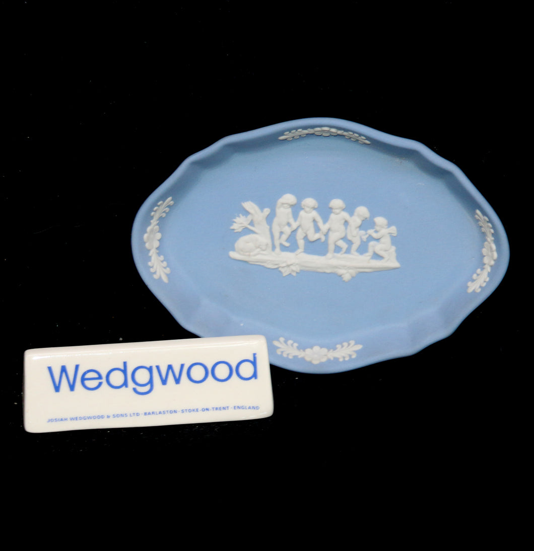 Vintage Wedgwood England blue jasper ware oval pin dish with dancing cherubs