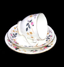 Load image into Gallery viewer, Vintage Royal Vale England exquisite pink roses pretty teacup trio set
